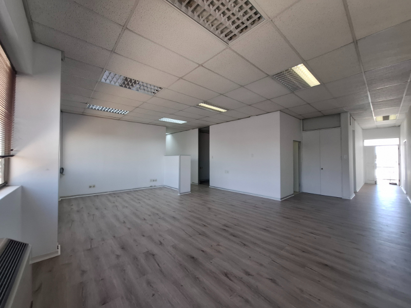 To Let commercial Property for Rent in Maitland Western Cape